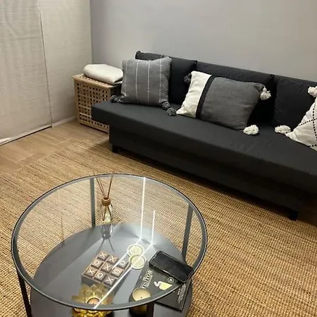 Cozy Place In Apartment Malaga